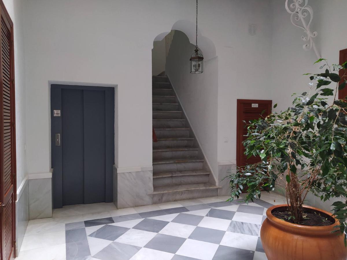 Apartamentos Mina4 Tipo II Torre Mirador 카디스 외부 사진